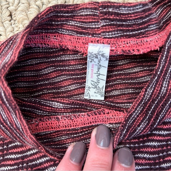 Intimately free people pink knit crop top size XS - Picture 3 of 3